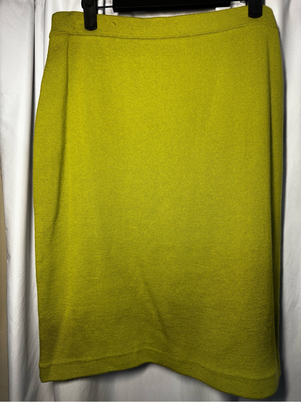 Women's Pencil Knit Skirt in Lime Green